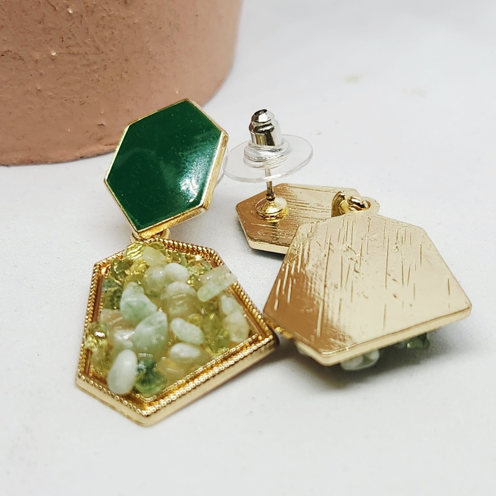 Green Geometric Stone Chip Drop Earrings Gold Tone‎ Hexagon Statement Jewelry - Picture 5 of 8